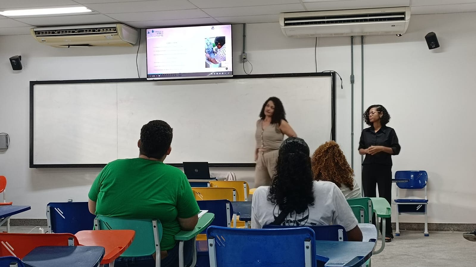 Foto da oficina Congresso UFBA